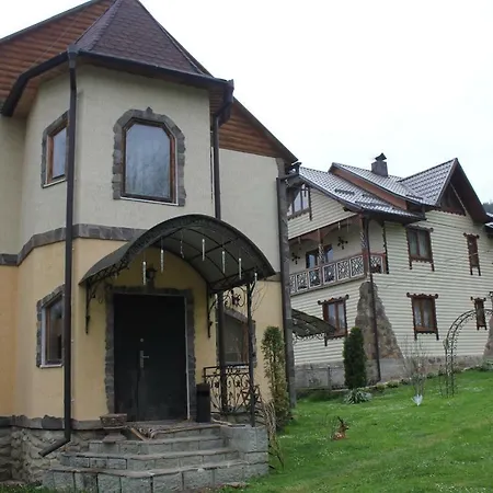 Holiday home золото карпат