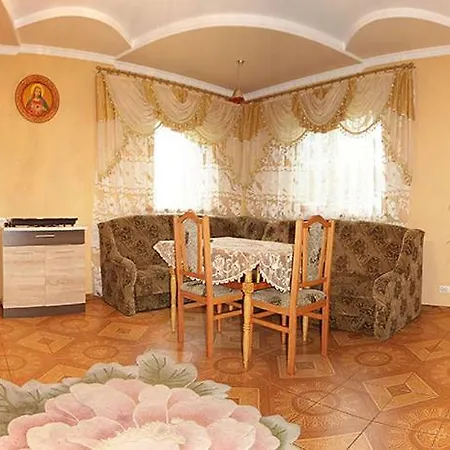 золото карпат Holiday home Yaremche